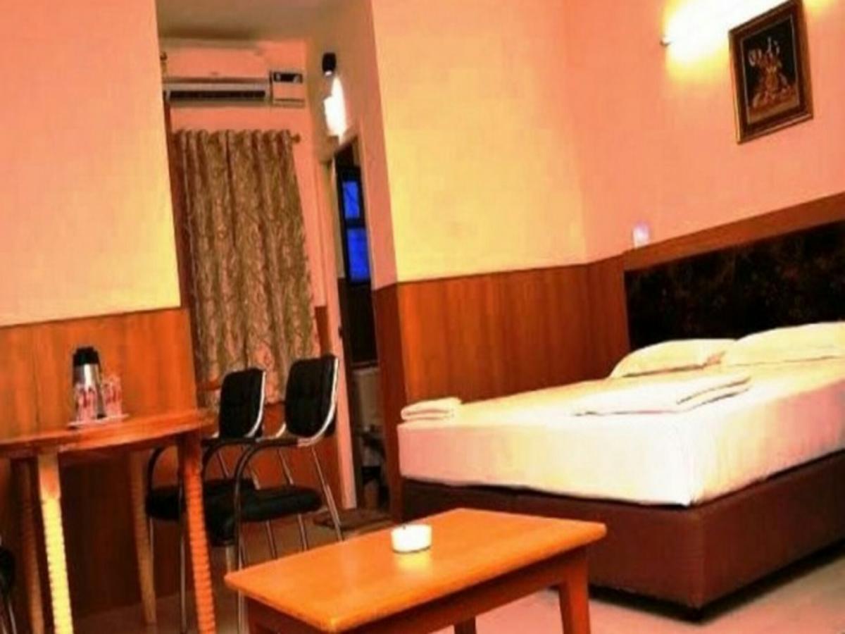 Hotel J Maariot Erode Exterior foto
